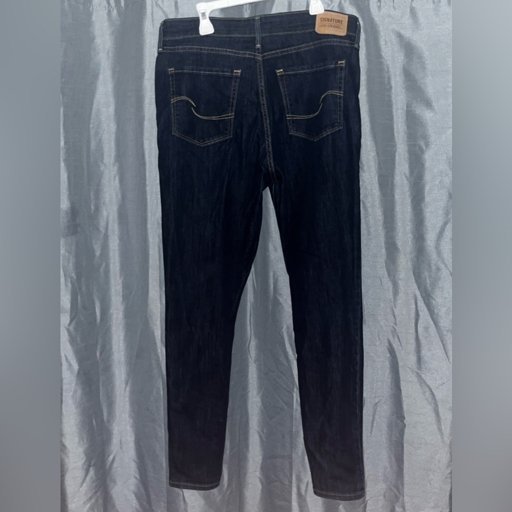 Signature by Levi Strauss Dark Indigo Women's Skinny Jeans - Picture 2 of 3